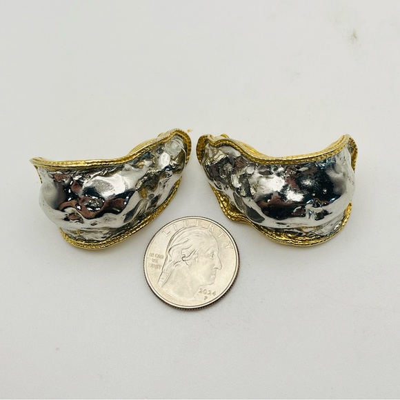 Bold Vintage Mixed Metal Molten Statement Clip Earrings Runway Avant Garde - Picture 10 of 16